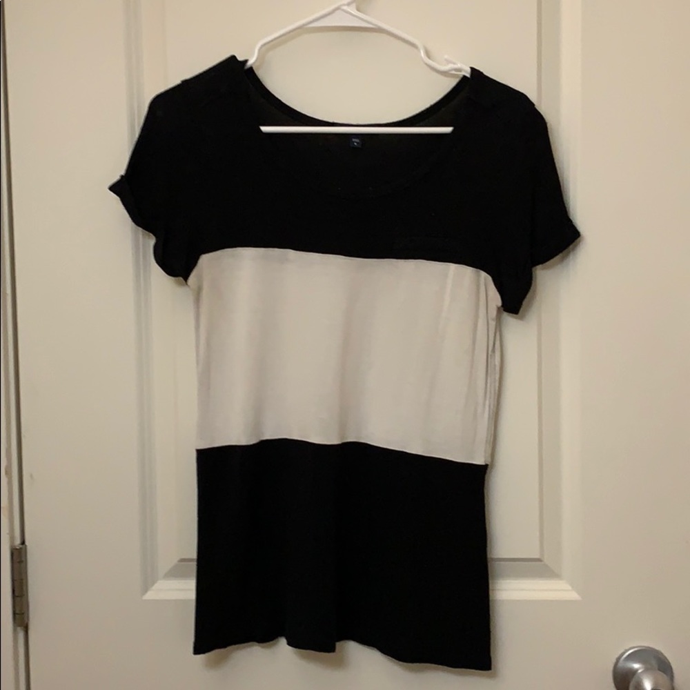 Simple striped tee with faux pocket